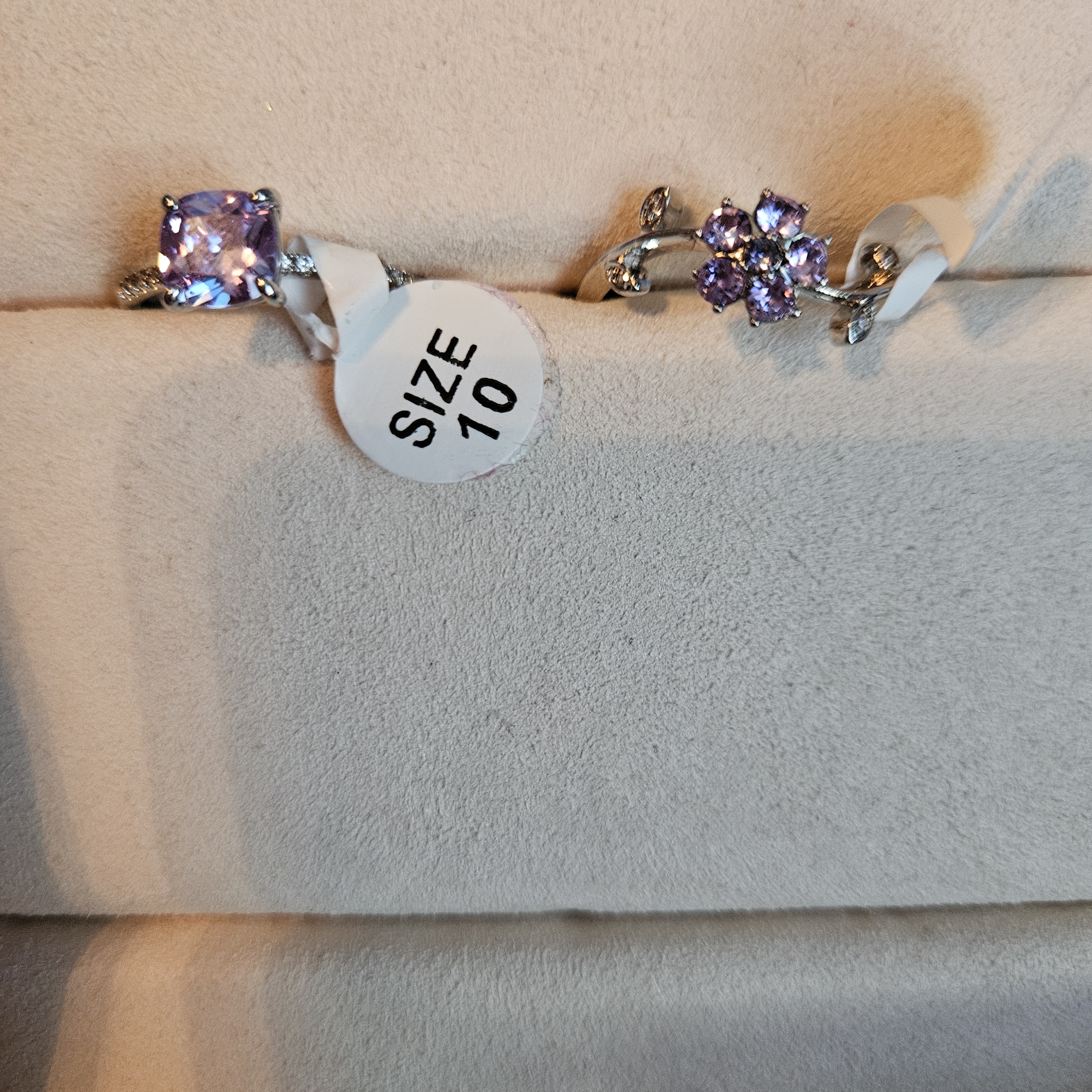 Fragrant Jewels Purple Rings Lot Size 10 20$
